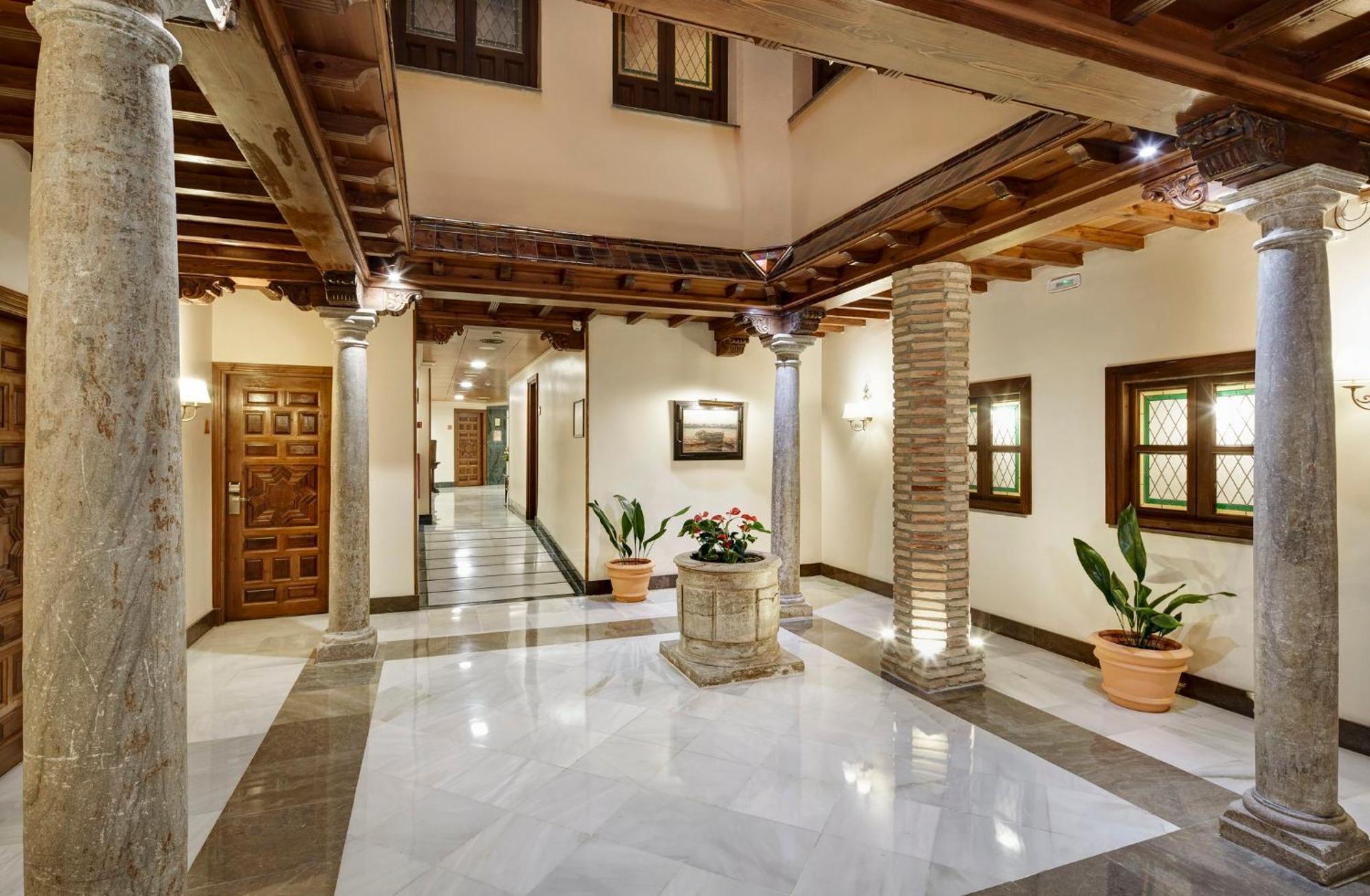 Sercotel Palacio De Los Gamboa Granada Luaran gambar